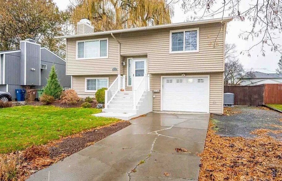 Building Photo - 4253 E 29th Ave