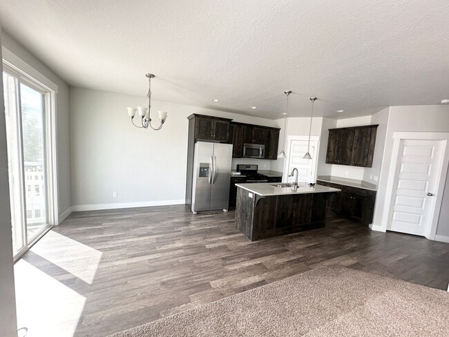 Primary Photo - 4 Bedroom/3.5 Bathroom Lehi