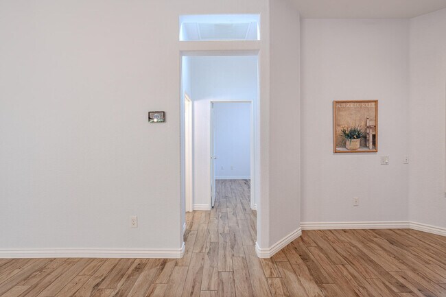 Building Photo - 44357 Royal Lytham Dr