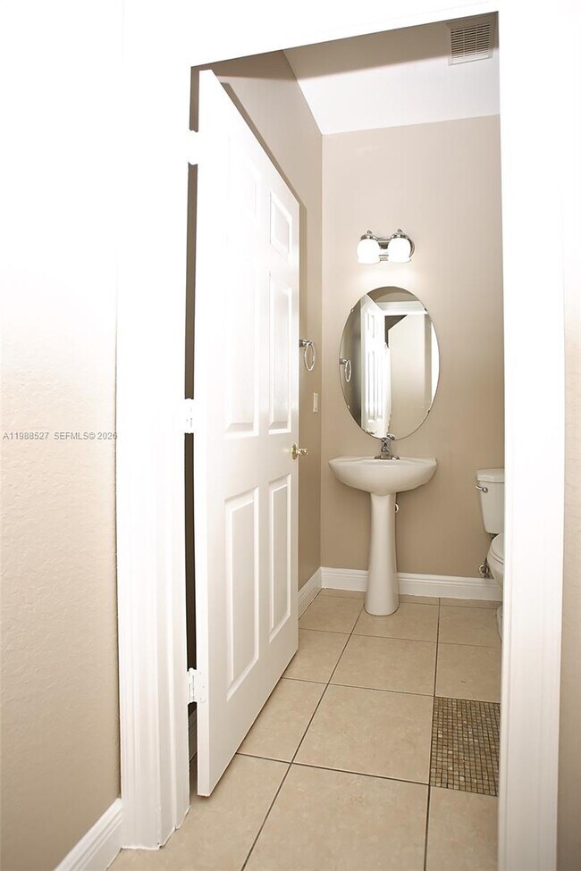 Building Photo - 2409 SW 99th Way