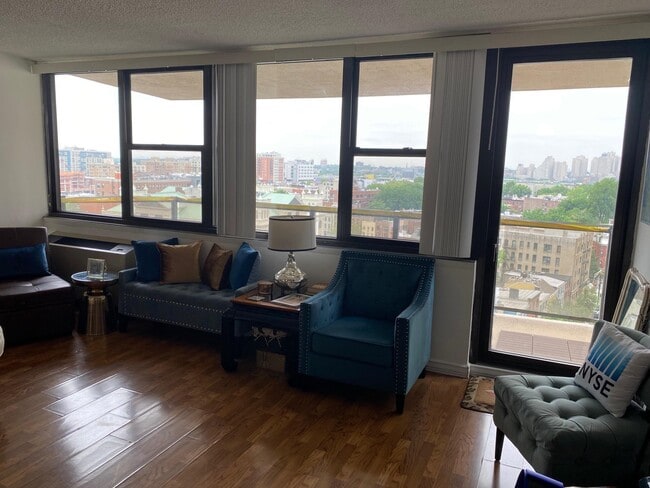 Building Photo - 280 Marin Blvd