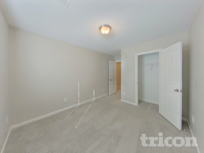 Building Photo - 214 Pilcher Dr