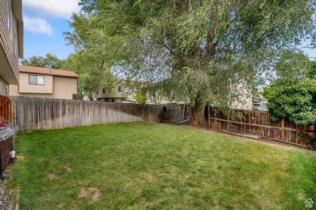 Private and Fenced Backyard - 4713 S Xanadu Cir