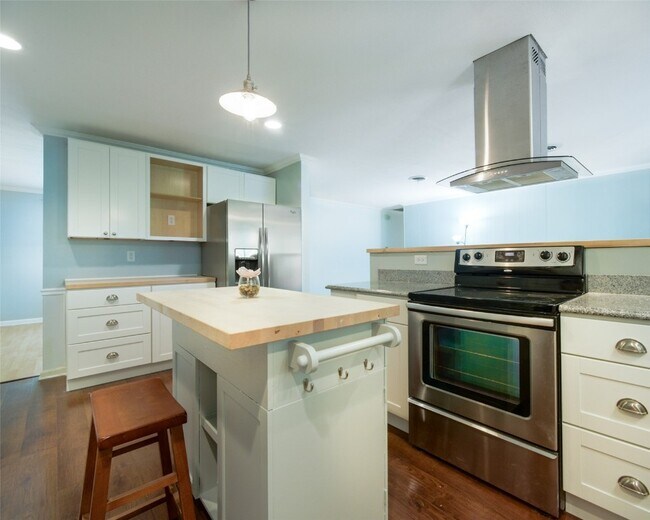 Building Photo - 427 Brass Lamp Dr