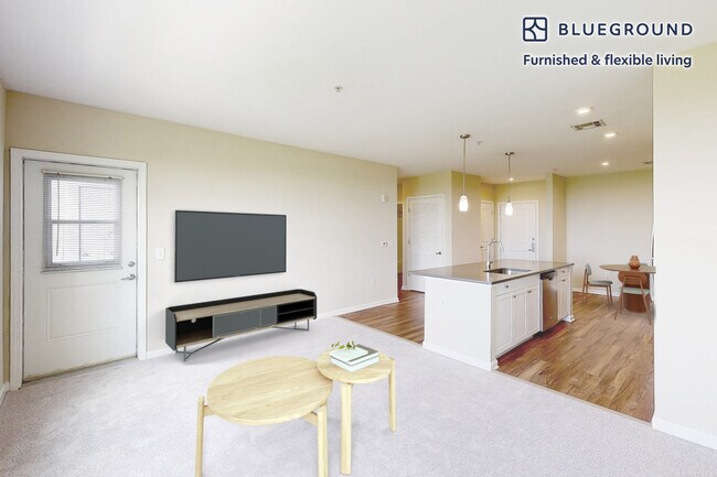 Building Photo - 229 Quarry St