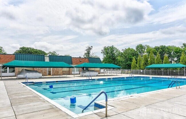 Building Photo - 278 Crosse Dr