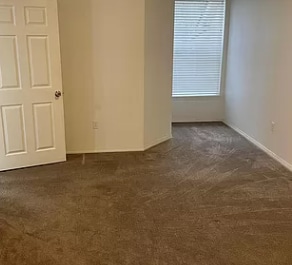 Building Photo - 1220 NE Horizon Loop