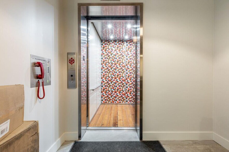 Building Photo - 315 Girod St