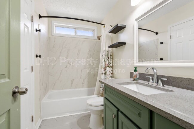 Building Photo - 168 Whitefoord Ave NE