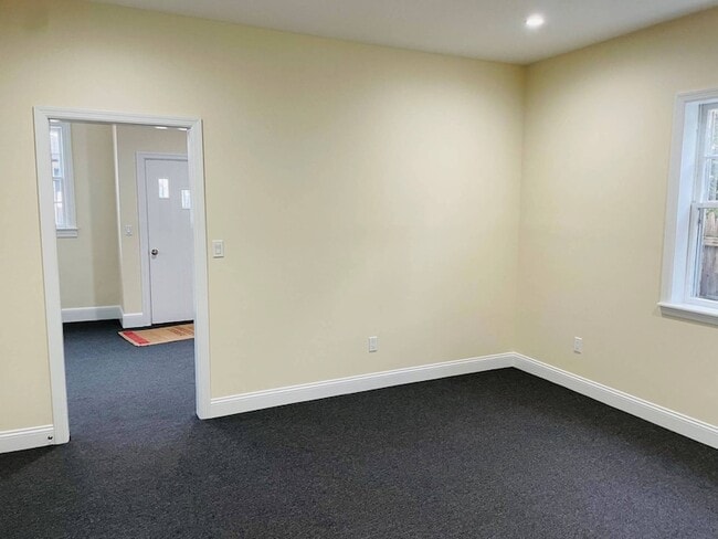 Building Photo - 0 Grove St