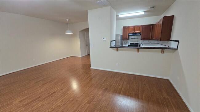 Building Photo - 2109 Meadow Peak Rd