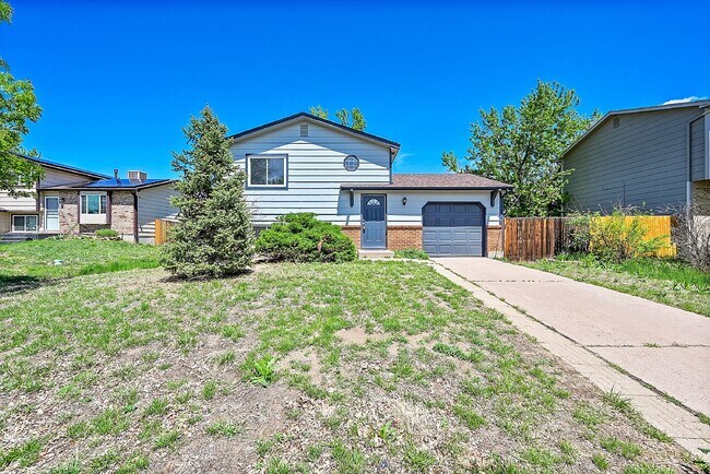 Primary Photo - $2,200.00 - 3 Bed,1.5 Bath, Single Family ...