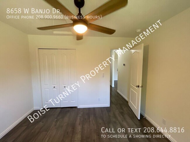 Building Photo - 8658 W Banjo Dr