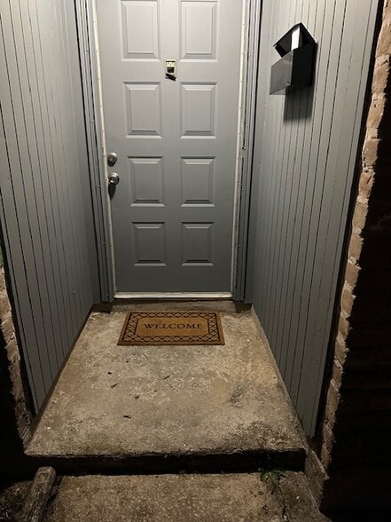 Building Photo - 3719 Tiffany Dr