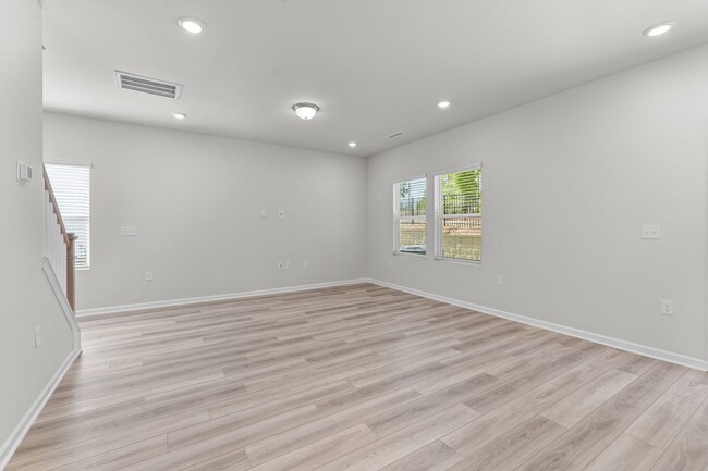 Building Photo - New Construction 3 Bed 2.5 Bath Inside The...