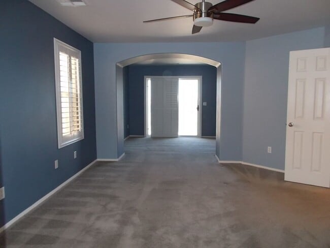 Building Photo - Spacious 3-Bedroom Cul-de-Sac Home in Prime Location