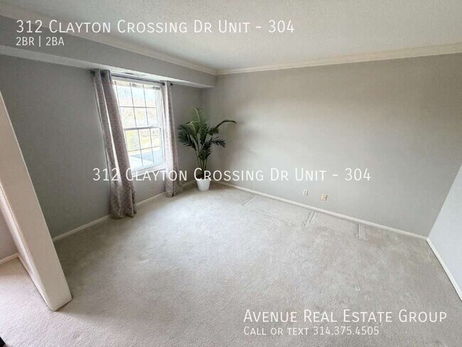 Building Photo - 312 Clayton Xing Dr