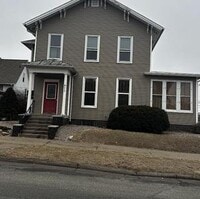 Building Photo - 415 Iowa Ave