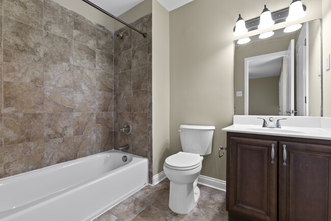 Building Photo - 149 Regency Point Path