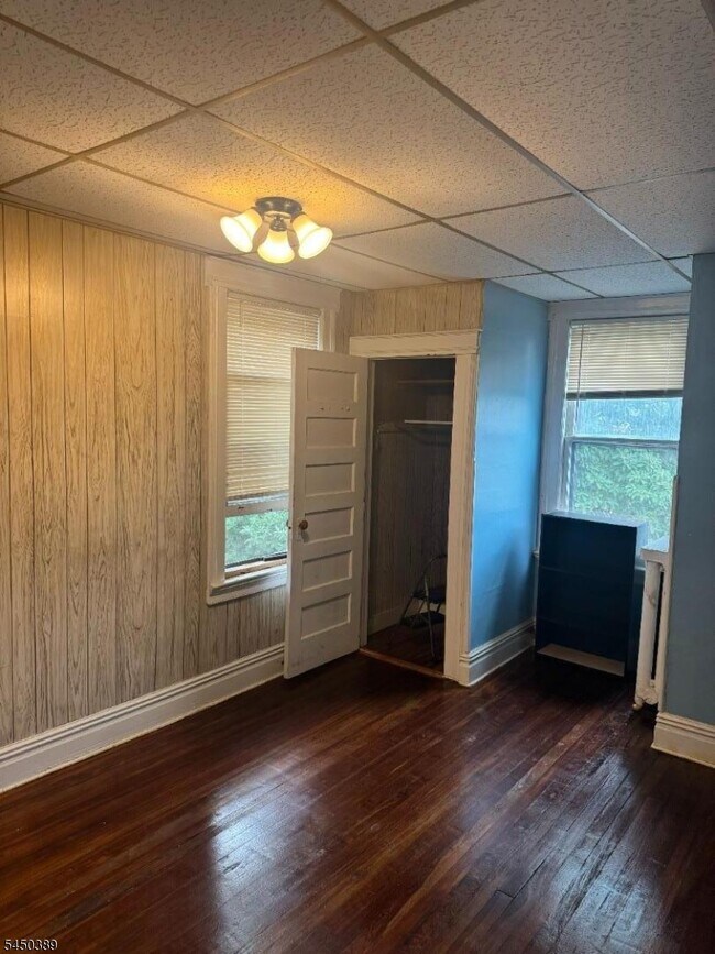 Building Photo - 45 N 17th St