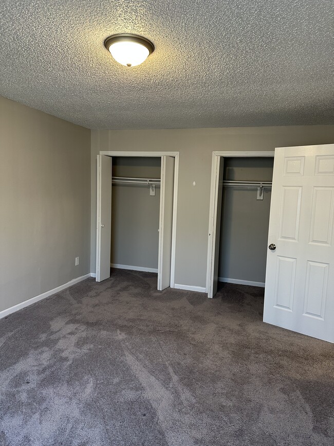Building Photo - 11001 NW Lema Dr