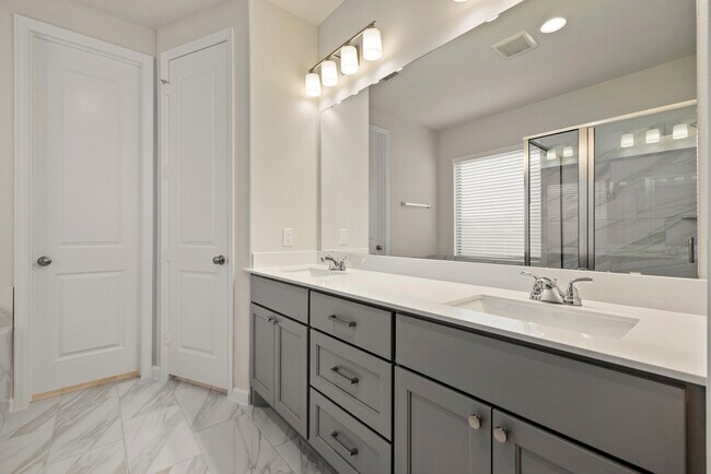 Building Photo - 14870 Whistling Duck Ln
