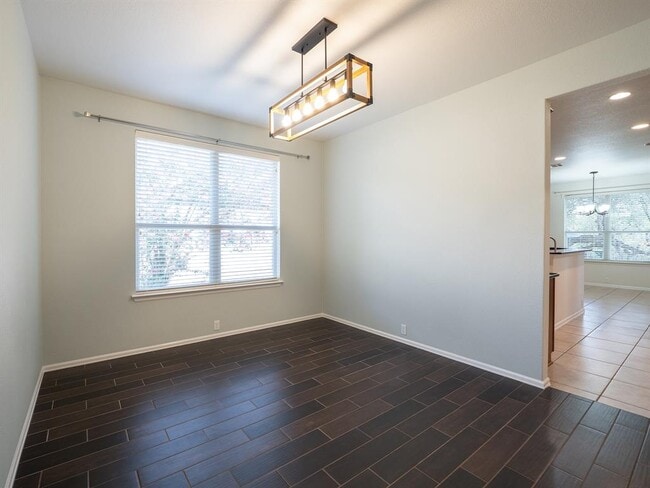 Building Photo - 572 Big Meadow Rd
