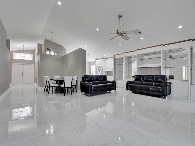 Building Photo - 22845 Barrister Dr