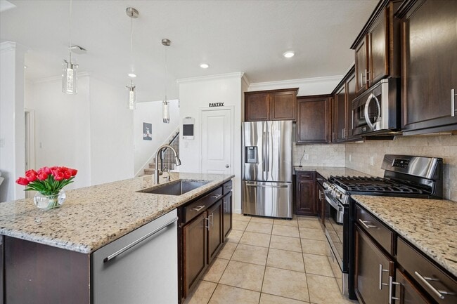 Building Photo - 2933 Fox Ledge Ct