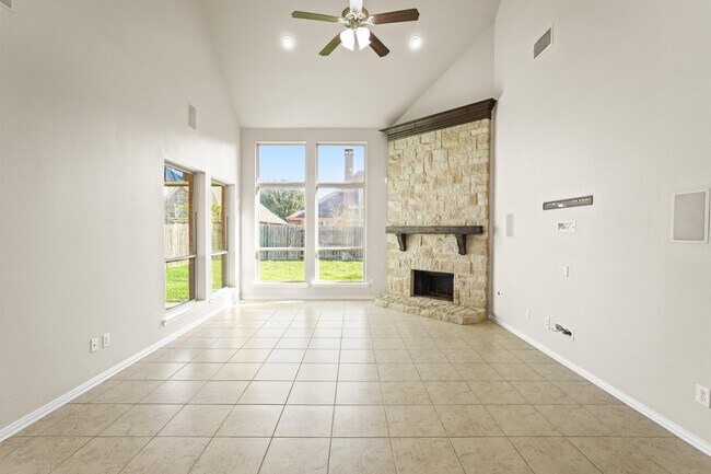 Building Photo - 10335 Belvamera Rd