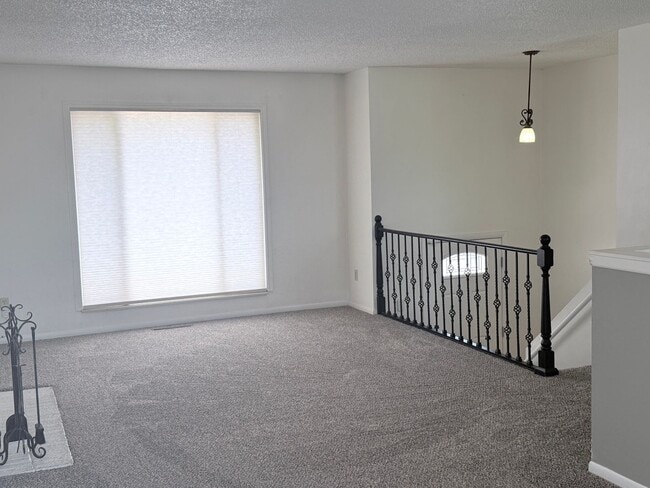 Building Photo - 5710 Eldora Dr