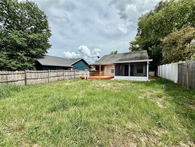 Building Photo - 6521 Garden Spring Ct