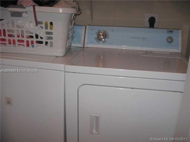 Building Photo - 2071 Renaissance Blvd