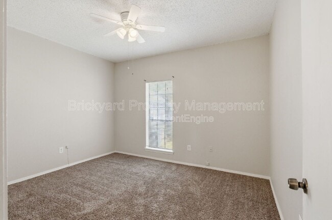 Building Photo - 6324 Alissa Dr