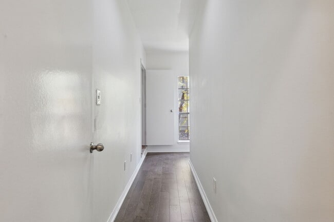 Building Photo - 4111 Herschel Ave