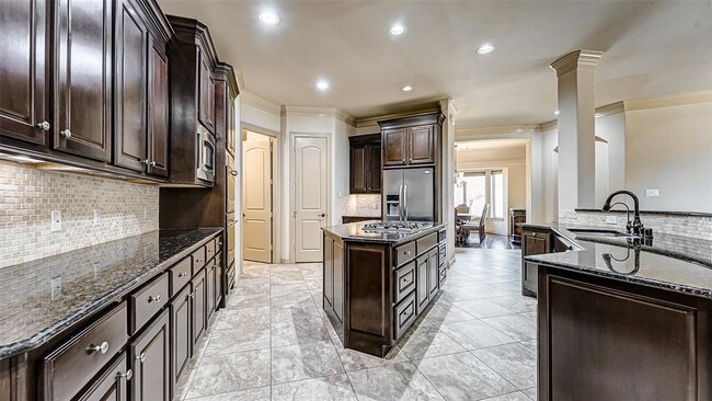 Building Photo - 4210 Wentworth Dr
