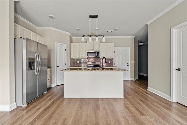 Building Photo - 4215 Fulson Ct