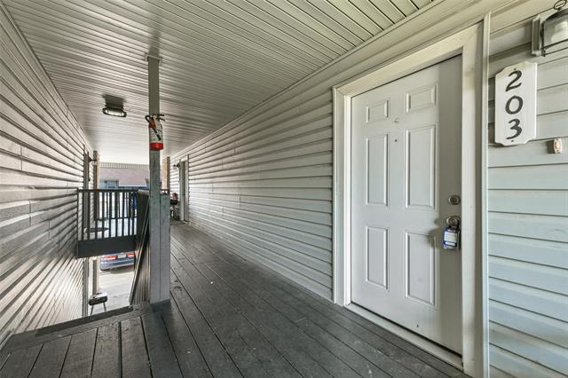 Building Photo - 319 SE 3rd St