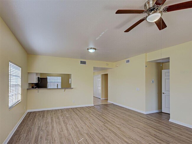 Building Photo - 242 Boundary Blvd