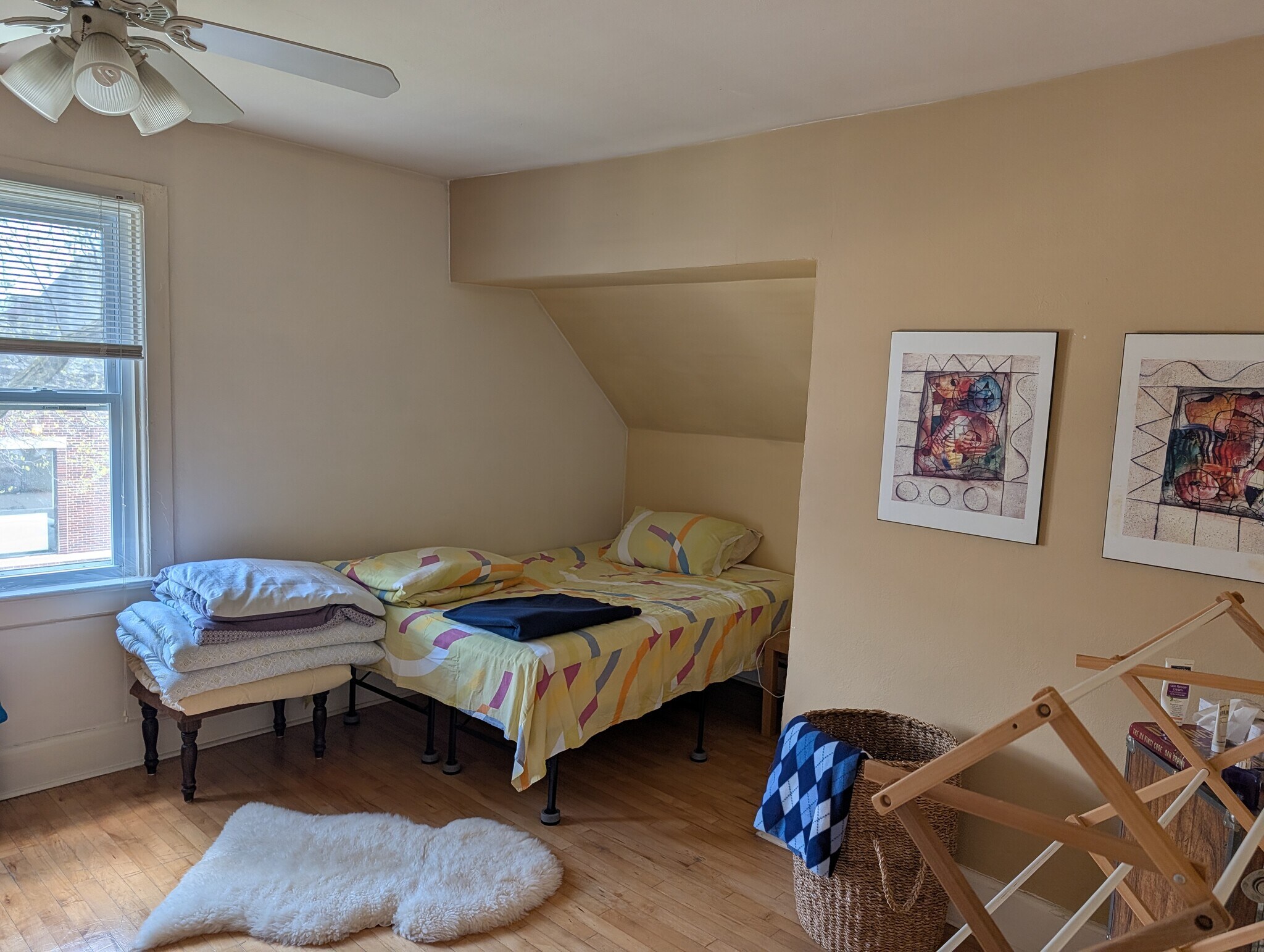 Bedroom 1 - 517 E Burleigh St
