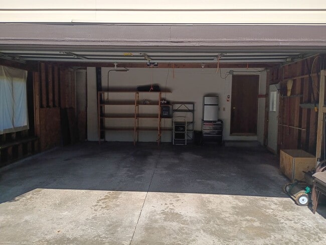 Building Photo - 20550 Coventry Dr