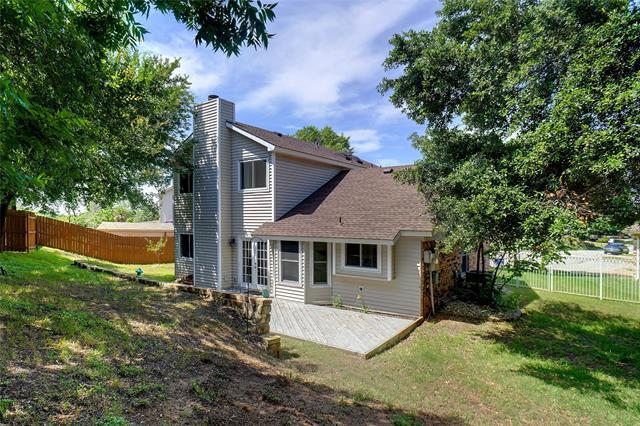 Building Photo - 1602 Stoneway Dr