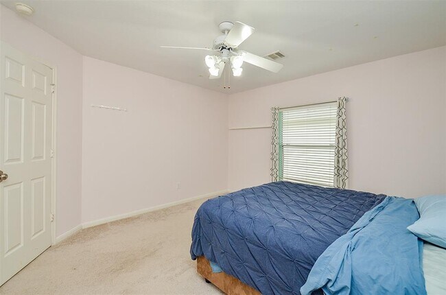 Building Photo - 1307 Irish Mist Ct