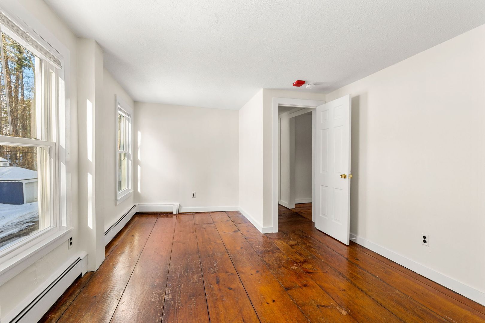 Building Photo - 97 Groton St