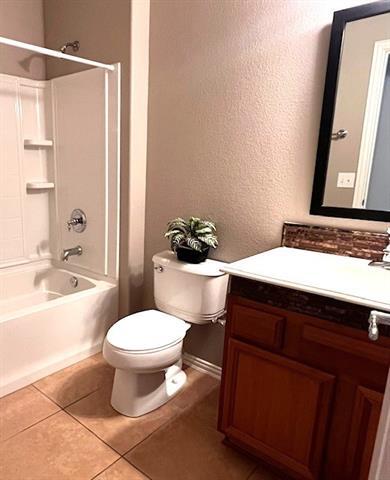 Building Photo - 559 Rockledge Ct