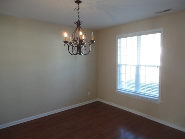 Building Photo - 228 Pearson Pl