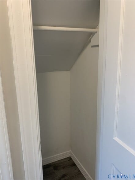 Building Photo - 4202 Thomas Dr