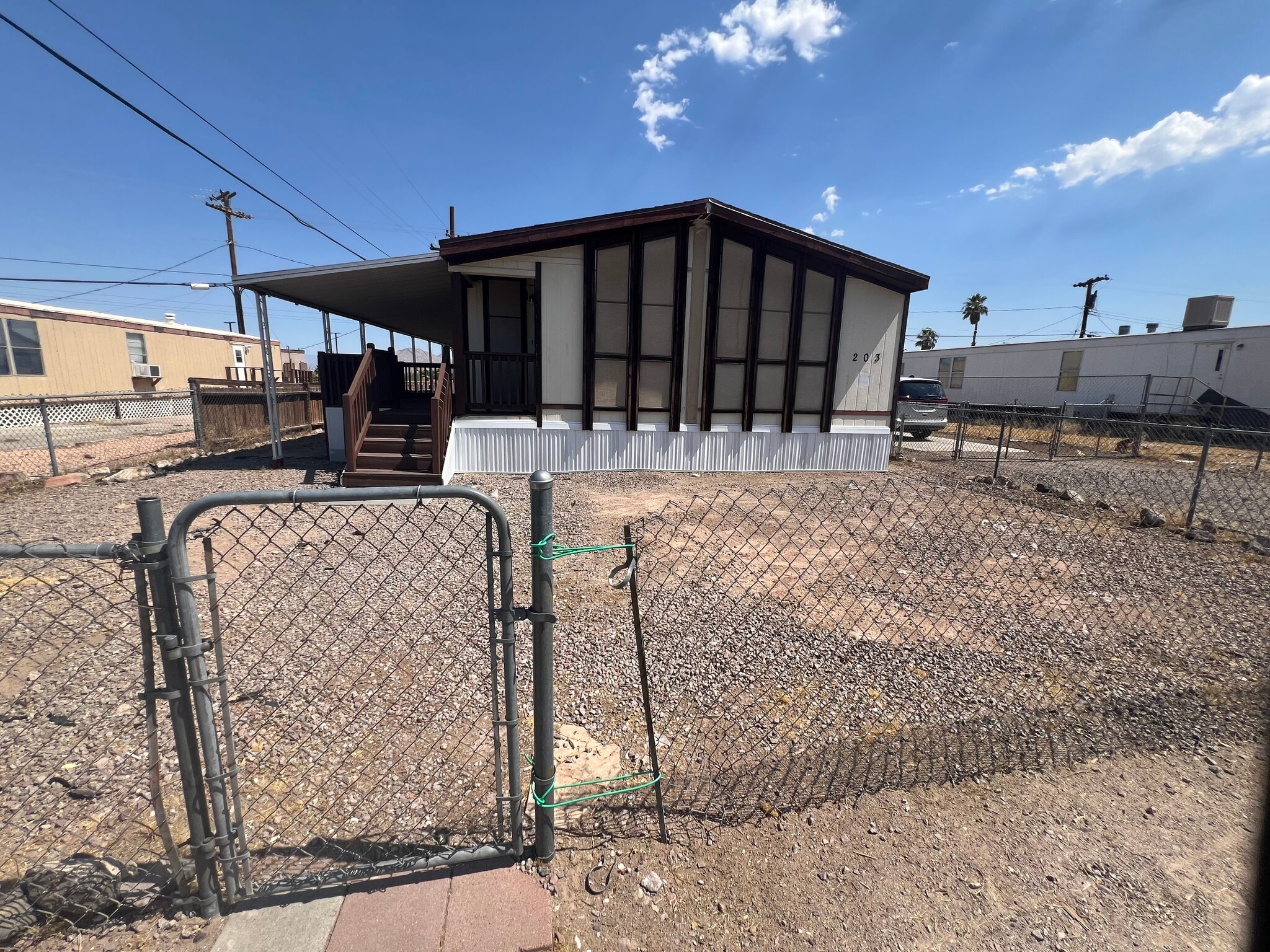 Building Photo - 203 Shoshone Ln