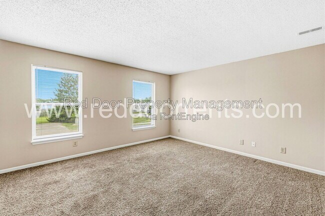 Building Photo - 6533 Newstead Dr