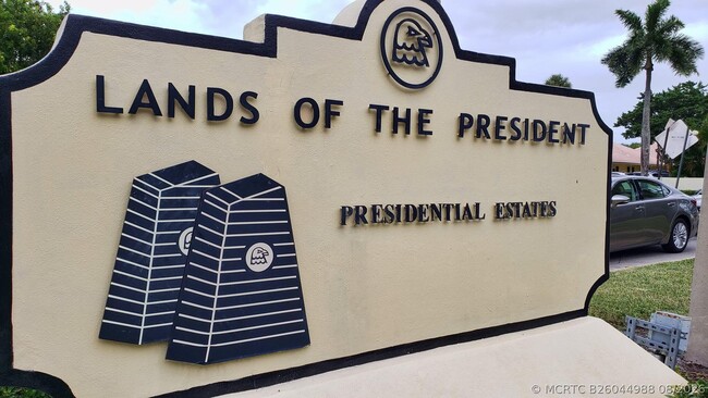 Building Photo - 3050 Presidential Way